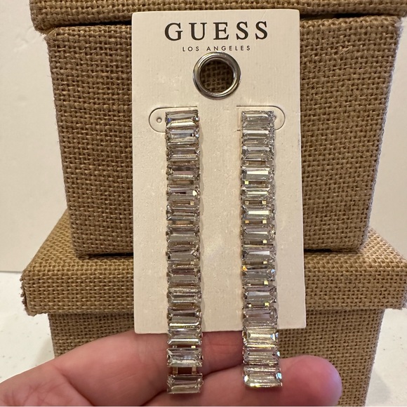 NWT Guess Crystal Earrings- long clear rectangular baguettes, gold tone - Picture 2 of 8